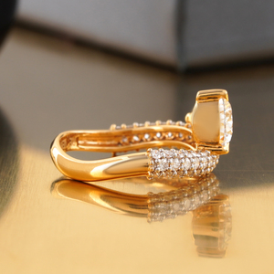 Ensemble de bagues de mariée en or 14 carats avec diamant de laboratoire taille poire de 1,51 carat, solitaire et bande pavée, bijoux fins, alliance de mariage - Product Image 3