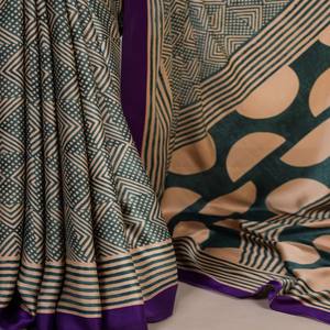 Sari en satin mat de créateur VASTRA COTTAGE avec motifs fantaisie, en soie douce, sari traditionnel avec chemisier assorti non cousu pour femme - Product Image 3