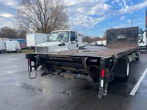Tracteur routier diesel haute performance 6x4 avec cabine couchette pour la logistique de fret sur autoroute - Product Image 3