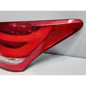 Luz Trasera Derecha Usada Equus 924023N500 - Product Image 3