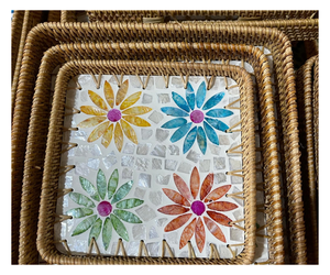 Panier de rangement en rotin mosaïque florale colorée, design circulaire, écologique, moderne, pour la cuisine, empilable - Product Image 1