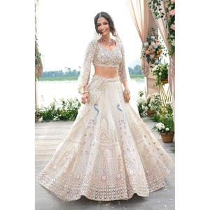Heera Creation White Designer 2XL Lehenga Choli avec une belle broderie multi-fils - Product Image 1