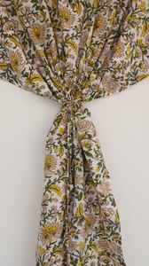 ชุดเดรสผ้าฝ้ายลายดอกโบโฮ ทำมือ สำหรับใส่ไปเที่ยวทะเลช่วงฤดูร้อน - Product Image 6