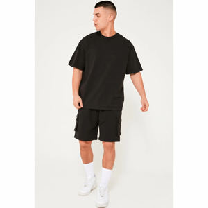 Ensemble T-shirt et Short Homme Personnalisé en Coton Molletonné 100% de Haute Qualité, Impression Sérigraphique, Coupe Oversize, 2 Pièces - Product Image 1