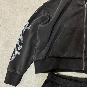 Sweat à capuche d'hiver pour homme, personnalisé OEM, décontracté, effet vieilli, légèrement délavé, vintage, avec manches côtelées imprimées et strass brodés - Product Image 6