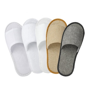 <span class=keywords><strong>Ciabatte</strong></span> Monouso Personalizzabili con Logo, in Pile Corallo Bianco a Nido d'Ape, con Punta Aperta, <span class=keywords><strong>per</strong></span> Ospedali, Matrimoni, Viaggi, Hotel, Bagno, SPA, <span class=keywords><strong>per</strong></span> Ospiti - Product Image 6