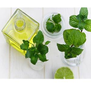 D-Carvone de haute pureté, extrait naturel de menthe, composé chimique pour l'aromatisation alimentaire, l'usage cosmétique et industriel, vente en gros OEM en vrac - Product Image 1