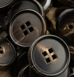 Botones de Cuerno Ecológicos de Alta Calidad para Prendas de Vestir, Tamaños Personalizados Disponibles, Estilos Náuticos y de Animales, Agata en Grandes Cantidades - Product Image 6