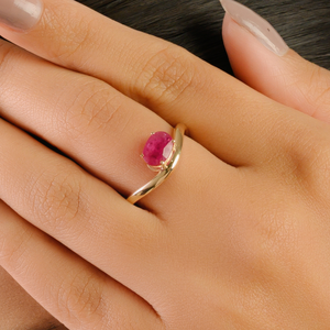 แหวนหมั้นดีไซน์คลื่นประดับทับทิมทองคำแท้ 14K สไตล์คลาสสิกหรูหรา คอลเลคชั่นงานแฮนด์เมดล่าสุดสำหรับผู้หญิง - Product Image 4