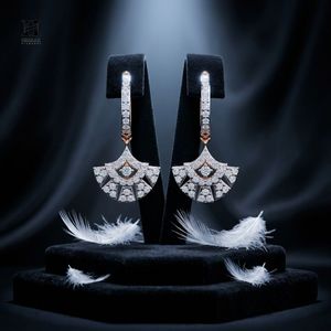 Boucles d'oreilles pendantes en forme d'éventail, style Art Déco, pavées de moissanite, bijoux fins pour femmes - Product Image 1