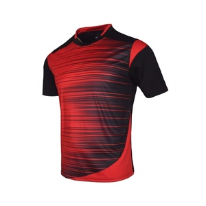 Conjunto de camisetas de fútbol de poliéster de secado rápido para hombre - Product Image 1