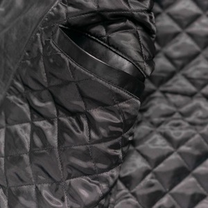 Chaleco de Cuero Acolchado Highlands para Hombre – Chaleco de Invierno Premium sin Mangas - Product Image 4