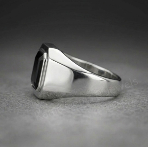 Anillo de Sello Unisex de Plata de Ley 925 con Baño de Rodio, Ónix Negro de 8x10mm con Corte Esmeralda y Engaste de Bisel, para Uso Diario - Product Image 2