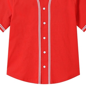 Camiseta de Béisbol Roja Personalizada para Universidad, Manga Corta, Cierre de Botones, Color Sólido, Corte Regular para Niños, Poliéster - Product Image 3