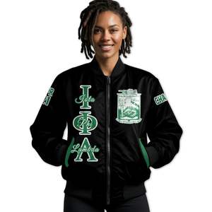 Veste universitaire personnalisée pour femmes Iota Phi Lambda, noire, avec emblème grec sur le devant et le dos, numéro d'année, fermeture éclair, style bomber - Product Image 1