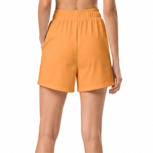 Shorts para Mujer Color Mostaza Cómodos Ligeros Transpirables Elegantes Shorts de Verano Premium Modernos Casuales a la Moda - Product Image 2