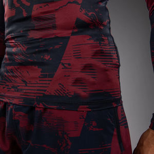 Ensemble d'entraînement MMA pour hommes à manches courtes, Rashguard, pour le fitness, la lutte et le combat, personnalisable, vente en gros - Product Image 6