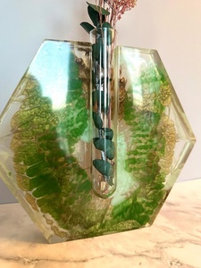 Artizon Studio Handmade Hexagon Resin Vase Eco-Friendly Waterproof Green Gold <b>Blue</b> Art Sculpture Tabletop Vase for Home - Product Image 2