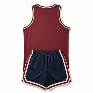 Ensemble d'uniformes de basketball personnalisés haut de gamme, tissu en maille 100 % polyester, jersey et shorts de basketball respirants pour hommes et jeunes - Product Image 2