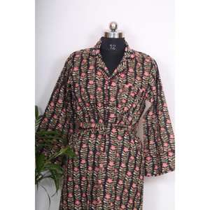 Chemise Kimono Longue Bohème Indienne pour Femme – Vêtement de Nuit Élégant en Coton avec Ceinture à Nouer et Boutons Décoratifs – Coupe Ample et Confortable - Product Image 4