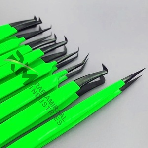 Pince à épiler RMI à pointe fine en acier inoxydable vert, avec embout noir, applicateur de cils incliné, durable, 10 mm, pour extensions de cils personnalisées - Product Image 2