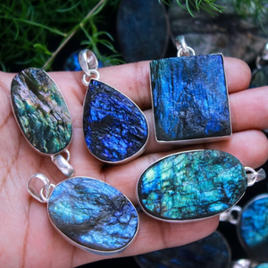 Piedra Preciosa de Labradorita Natural en Bruto, Plateada, para Joyería de Moda, Hecha a Mano, Azul/Multicolor, 25-30mm |   2026 - Product Image 1