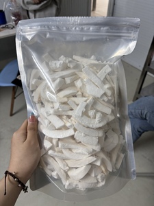 มะพร้าวอบแห้งพรีเมียมจากเวียดนาม – เนื้อมะพร้าวกรอบธรรมชาติสำหรับแบรนด์ขนมขบเคี้ยวและผู้ซื้อวัตถุดิบ - Product Image 3