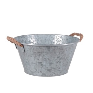 Pot de fleurs et bac à fête en métal très tendance avec poignées pour jardin extérieur et événements, taille et forme personnalisables - Product Image 4