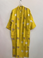 Kimono en soie crêpe recyclée pour femmes, style vintage bohème, long kimono en soie sari
