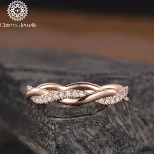 แหวนเพชรโมอิสสีโรสโกลด์ชุบเงินแหวนแต่งงานสำหรับผู้หญิงโรแมนติก - Product Image 1