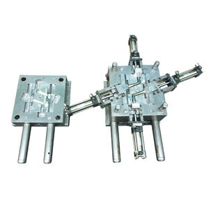 Molde de plástico para recogida de aceite - Servicios de plástico OEM/ODM - Product Image 1