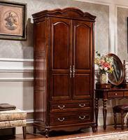 Armoires européennes en bois sculptées à la main, grandes, naturelles, pour la décoration des chambres d'hôtel, armoires de créateur en bois personnalisées, style antique