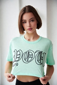 Camiseta Corta de Algodón para Mujer, Color Verde Menta, Cuello Redondo, Manga Corta, con Estampado de Logotipo Gótico, Estilo Casual de Primavera/Verano - Product Image 4