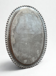 Plateau ovale contemporain avec bordure perlée argentée, centre de table minimaliste et plateau à bijoux pour la décoration intérieure et les articles d'hôtel - Product Image 5