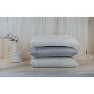 Almohada cervical clásica blanca de espuma viscoelástica de la más alta calidad, tamaño y diseño personalizados, de origen español. - Product Image 1
