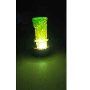 Lámpara de Mesa LED de Resina Epoxi Hecha a Mano con Base de Madera, Lámpara Decorativa de Lujo para el Hogar y la Oficina - Product Image 4