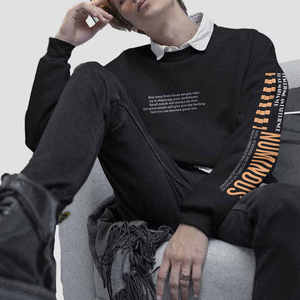 Pull en maille à col rond noir pour homme, manches longues, sweat-shirt décontracté avec impression de lettres sur le devant, coupe classique, vêtements d'automne - Product Image 1