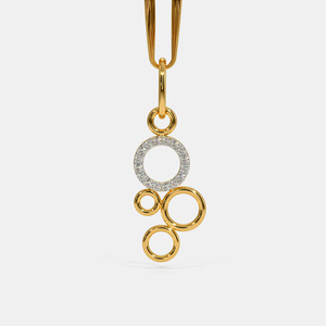 Collar con Colgante de Diamantes Cultivados en Laboratorio en Círculos Múltiples de Oro Amarillo - Product Image 1