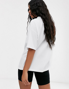 เสื้อยืดโอเวอร์ไซส์สำหรับผู้หญิง แขนทรงปีกค้างคาว ใส่สบาย ทรงหลวม คอกลม แฟชั่นลำลอง เหมาะสำหรับออกกำลังกาย - Product Image 4