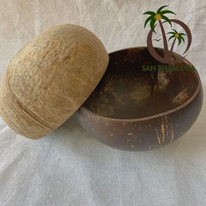 Fabricant de bols en coquille de noix de coco du Vietnam, bols en noix de coco personnalisés pour restaurants, cafés, centres de villégiature et détaillants - Product Image 6