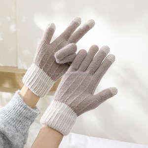 Gants en tricot thermique doux avec poignets côtelés, motif classique en tricot torsadé, doublure confortable et design chaud pour l'extérieur - Product Image 2