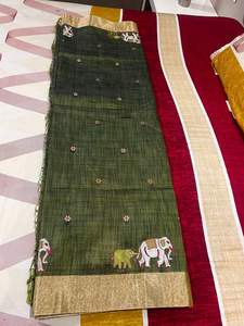 Sari Tradicional de Viscosa con Tejido Imperial Elephant para Usar en Fiestas de Invierno - Product Image 3