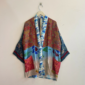 Lot de kimonos indiens en pure soie, peignoirs japonais confortables et doux en soie, robes de chambre florales, tenues de plage, vêtements de nuit pour la maison en été - Product Image 1