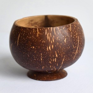 Excellent quality coconut drink cups crafted by hand cute coffee cup natural coco shell <b>teacup</b> - Product Image 1