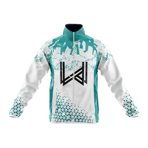 เสื้อแจ็คเก็ตกันลมแบบยูนิเซ็กซ์ทรงปกติ  ผลิตจากไนลอนเคลือบ 100% เป็นมิตรต่อสิ่งแวดล้อม แห้งเร็ว กันน้ำ กันลม ระบายอากาศได้ดี - Product Image 1