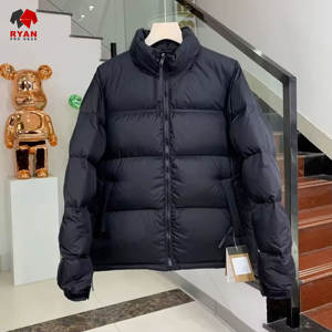 Veste matelassée sur mesure pour homme, col montant, fermeture éclair, tissu respirant avec logo personnalisé, design OEM - Product Image 2