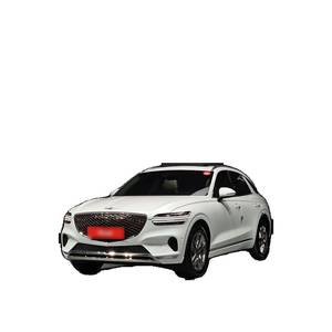 Genesis GV70 2.5T 2024, Gasolina, 2WD, 11,213 km, Emisión Euro V, Caja de Cambios Automática, Asientos de Cuero, Volante a la Izquierda, Cámara Trasera - Product Image 1