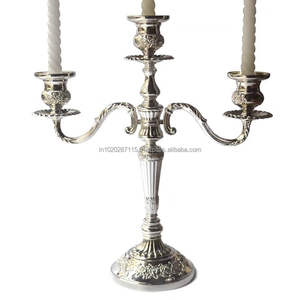 Candelabro de metal pulido negro para el centro de mesa de decoración del hogar y velas de cena romántica con atractivo de diseño clásico - Product Image 3