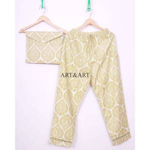 Conjunto de Pijama de Algodón con Estampado Floral, Elegante y de Alta Calidad para Mujer, Disponible en Diferentes Diseños, Superventas - Product Image 4