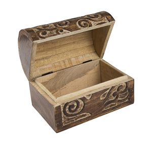 Venta al por mayor de joyero de madera antiguo con tapa decorativa tallada a mano, caja de baratija de madera de mango de forma ovalada - Product Image 4
